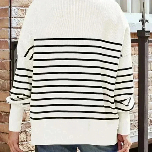 White Casual Women's Crew Neck Long Sleeve Striped Design Pullover Sweater - Picture 2 of 3